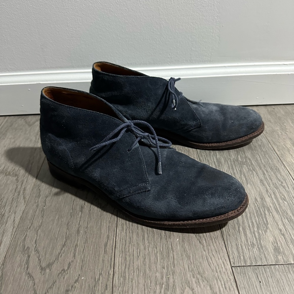 Elegant J. Crew Mens Suede Chukka Style Boots